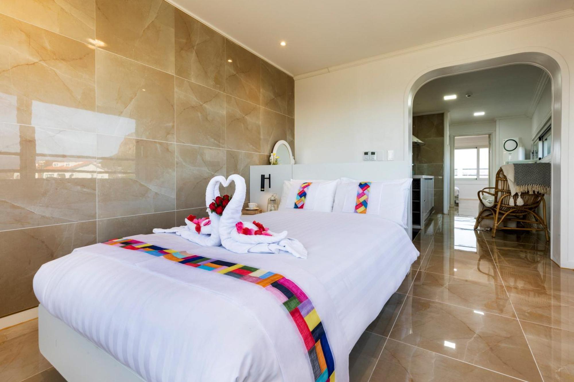 Sun And Moon Resort Σεογκουίπο Εξωτερικό φωτογραφία