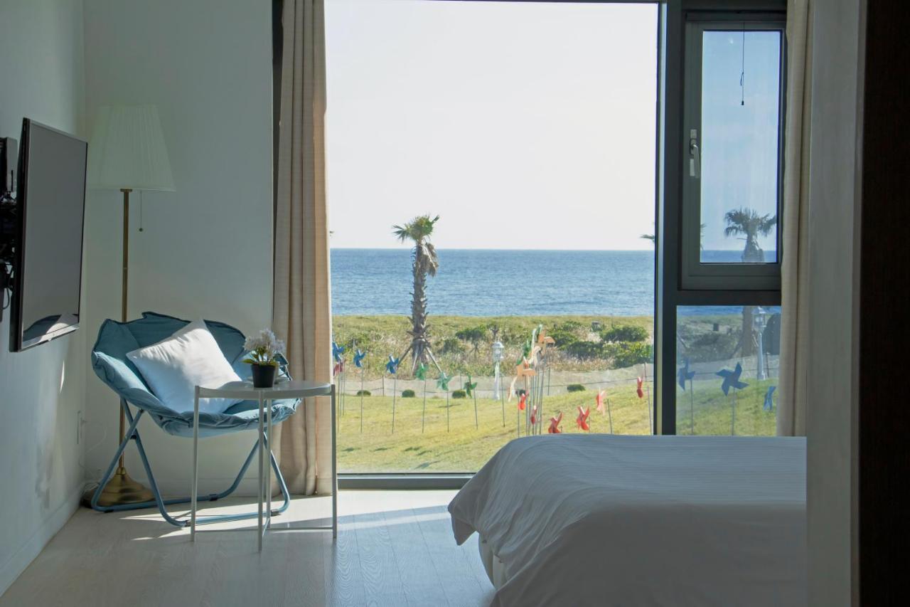 Sun And Moon Resort Σεογκουίπο Εξωτερικό φωτογραφία